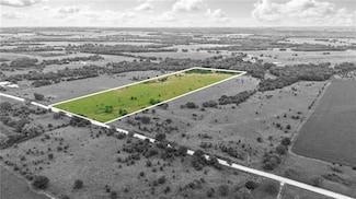 136 Haskell Rd, Quenemo, KS 66528