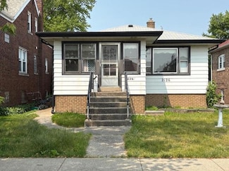 2126 Superior Ave, Whiting, IN 46394