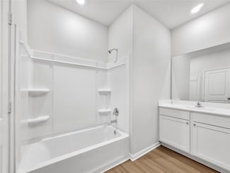 313 Kim Ln, Waller, TX 77484