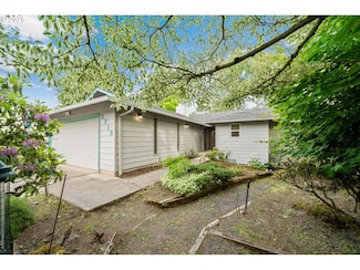 3713 NE 35th St, Vancouver, WA 98661