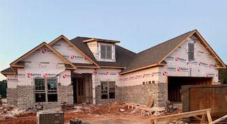 300 Emberwood Way, Kathleen, GA 31047