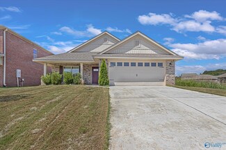 127 Gardengate Dr, Harvest, AL 35749