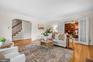 6301 Pontiac St, Berwyn Heights, MD 20740