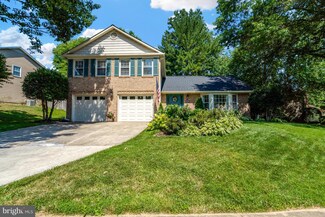 4513 Gilbertson Rd, Fairfax, VA 22032