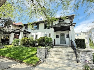 404 Lloyd Ave Unit 408, Providence, RI 02906