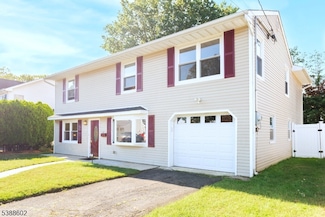 29 Crescent Rd, Edison, NJ 08817