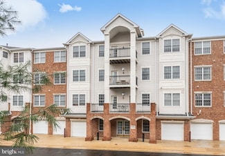 20745 Royal Palace Square Unit 206, Sterling, VA 20165