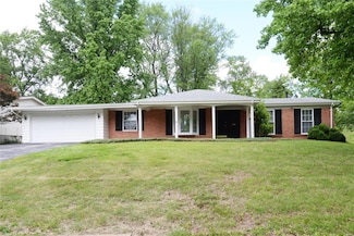 12131 Lake Meade Dr, Saint Louis, MO 63146