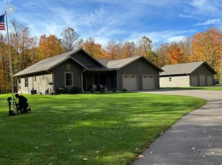 9806 Flannery Ln, Crandon, WI 54520