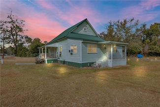 1702 Albany Ave, Waycross, GA 31503