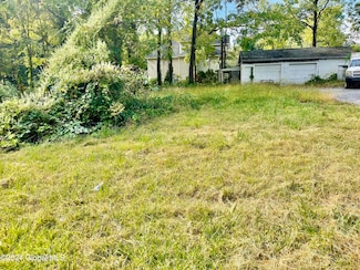 2808 Troy Schenectady Rd, Schenectady, NY 12309