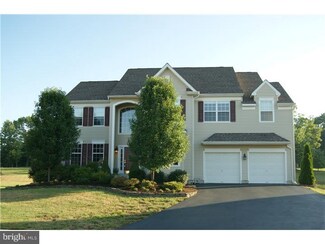 1302 Country View Ct, Collegeville, PA 19426