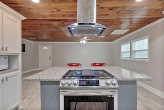 618 Harvard St Unit 1/2, Houston, TX 77007