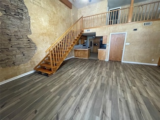 122 S Main St, Springtown, TX 76082