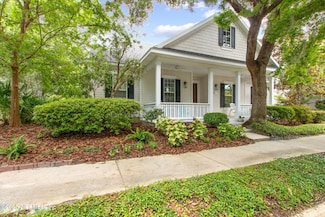1885 Floyd St, Fernandina Beach, FL 32034