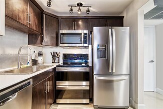 200 172nd St Unit 204, Sunny Isles Beach, FL 33160