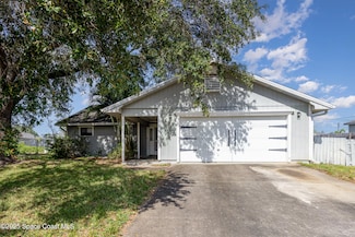 550 Gasparilla Ave SE, Palm Bay, FL 32909
