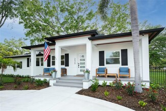 3520 Poplar St NE, Saint Petersburg, FL 33704