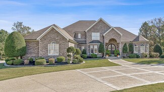 121 Cypress Pointe Dr, Paragould, AR 72450