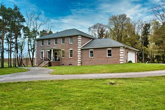 219 Goldscheitter Rd, Sarver, PA 16055