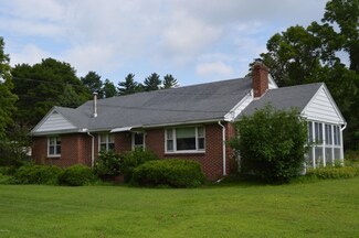 59 New Lenox Rd, Lenox, MA 01240