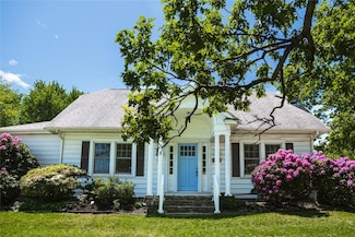 222 Lakeside Rd, Newburgh, NY 12550