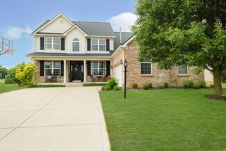 8630 N Autumnview Dr, Mc Cordsville, IN 46055