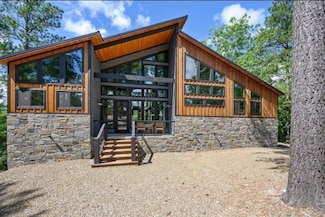 413 W Eagle Mountain Trail, Broken Bow, OK 74728