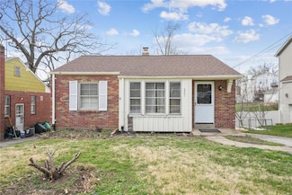 2501 Cecelia Ave, Saint Louis, MO 63144