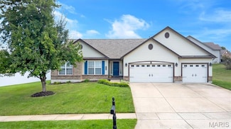 816 Kevin Dr, Wentzville, MO 63385