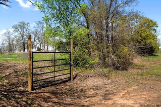 2 Hickory Bluff Rd, Sapulpa, OK 74066