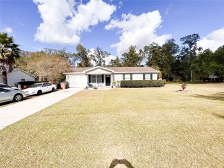 305 NW 31st St, Ocala, FL 34475