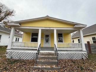 1115 SW Woodward Ave, Topeka, KS 66604