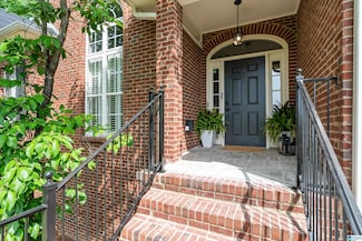 192 Silverleaf Dr, Pelham, AL 35124