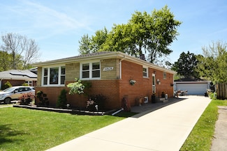 14828 Saint Louis Ave, Midlothian, IL 60445