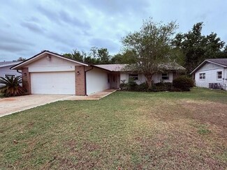 10574 Jane Eyre Dr, Orlando, FL 32825