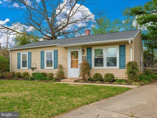 303 Loganberry Ct, Frederick, MD 21701