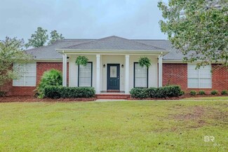 9814 Silverwood Dr, Fairhope, AL 36532