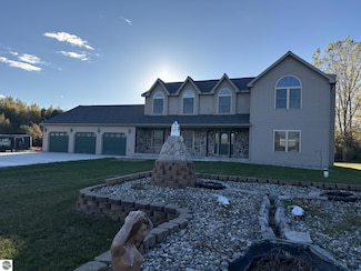 99 N Alamando Rd, Shepherd, MI 48883