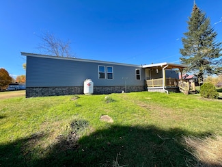 19 Lake Roxanne Rd, Ellenburg Depot, NY 12935