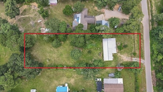 14956 Rosebud Ln, Conroe, TX 77303