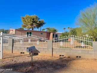 13708 W Claremont St, Litchfield Park, AZ 85340