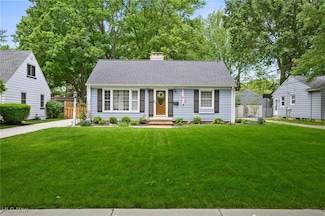 23858 Oak Ln, North Olmsted, OH 44070