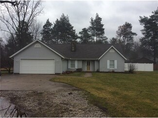 569 Columbia Rd, Valley City, OH 44280