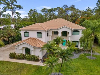 4221 5th Ave NW, Naples, FL 34119