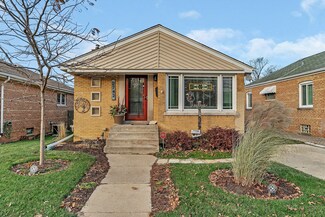 2742 W 103rd St, Chicago, IL 60655