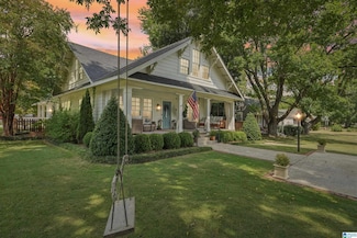 400 4th Ave E, Oneonta, AL 35121