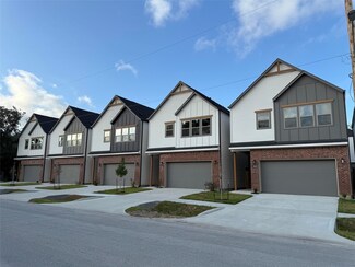 8436 Vogue Ln, Houston, TX 77055