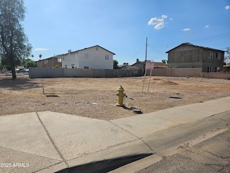 2522 W Ocotillo Rd Unit 17, Phoenix, AZ 85017