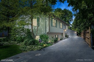 35818 N Hunt Ave, Ingleside, IL 60041